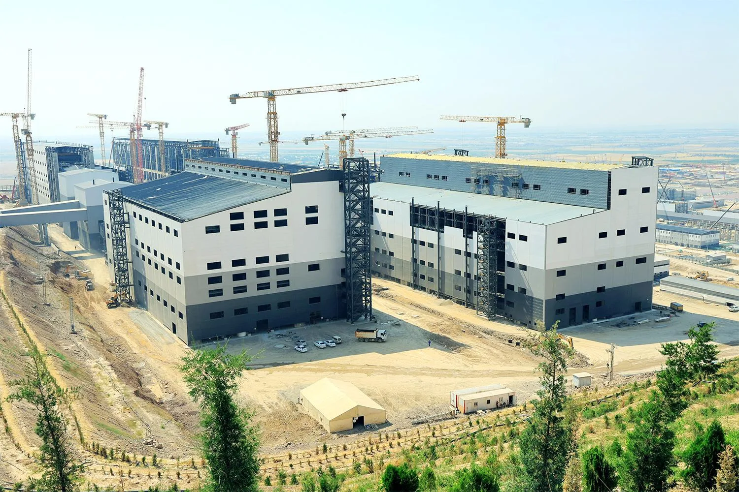1,000 Sq.m Industrial Land for Manufacturing in Factory For Sale In Noida